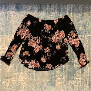 Juniors. Floral off the shoulder long sleeve top